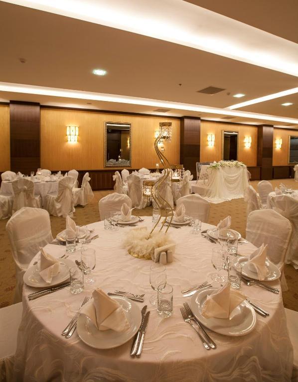 Safir Hotel Газиантеп Екстериор снимка