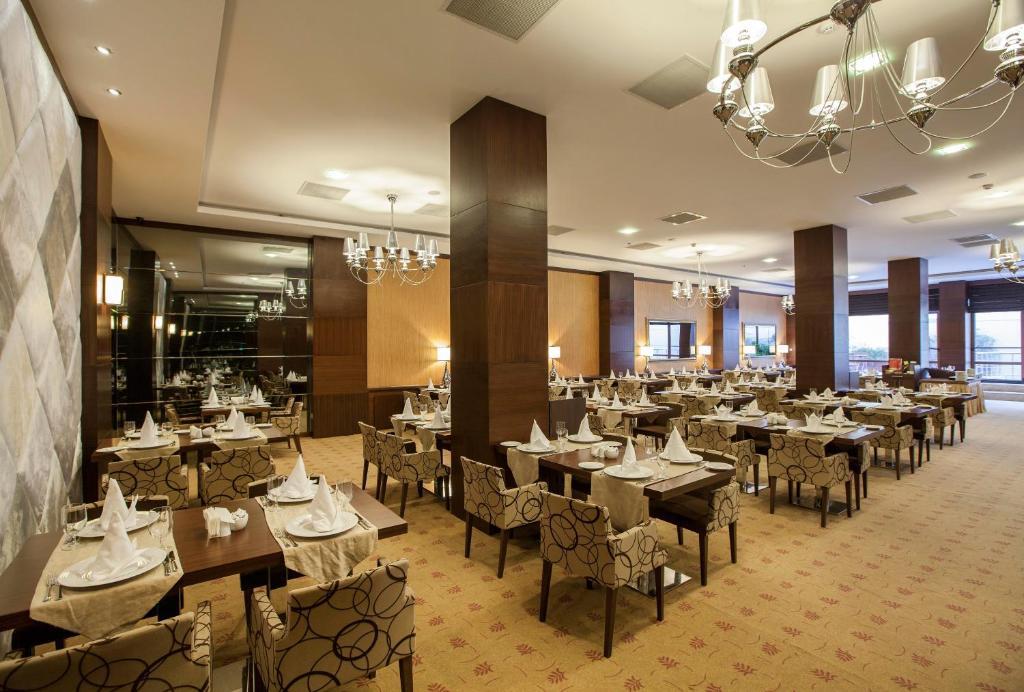 Safir Hotel Газиантеп Екстериор снимка