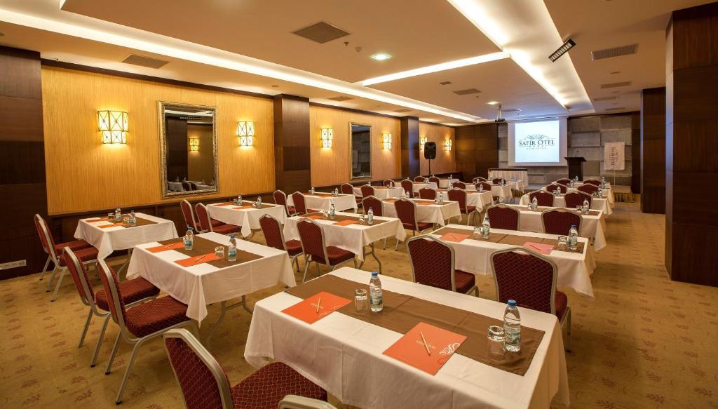 Safir Hotel Газиантеп Екстериор снимка