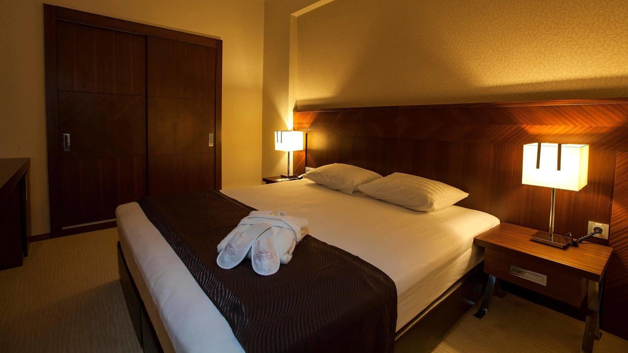 Safir Hotel Газиантеп Екстериор снимка