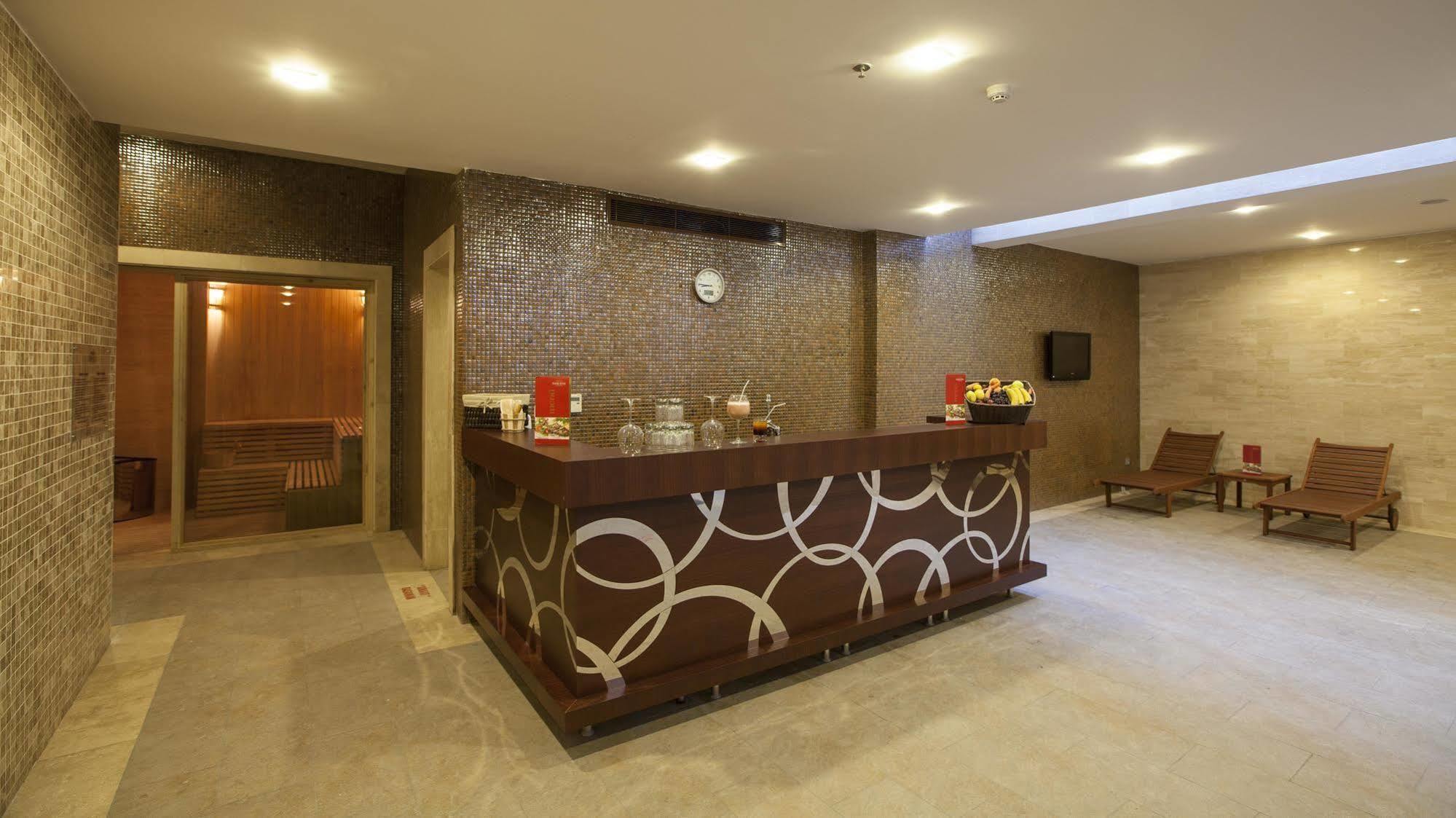 Safir Hotel Газиантеп Екстериор снимка